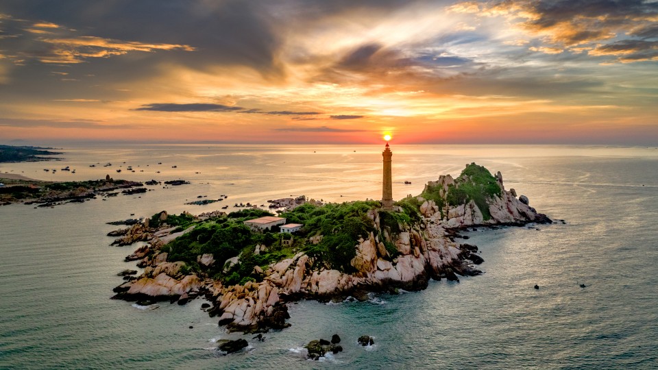 Hà Nội – TP. HCM – Phan Thiết – Mũi Né